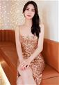 Date the member of your dreams: young Asian member Xiuqin from Beijing