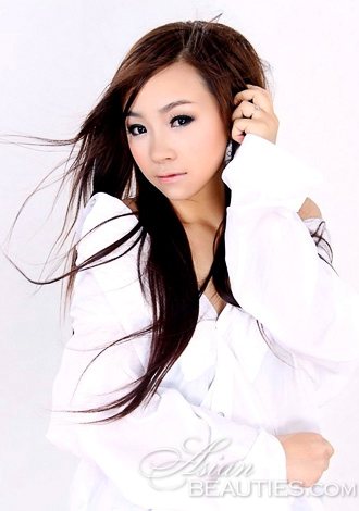 Enjoy browsing our photo gallery! Take a look at pretty Asian girl LiJuan