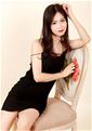 Hundreds of dazzling profiles: attractive Thai member Yuelian