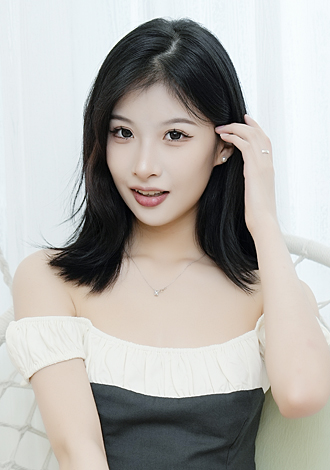 Gorgeous profiles pictures: attractive, Asian member Xinyi from Qingdao